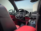 Porsche Cayenne GTS 2014